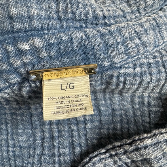 Magaschoni Organic Cotton Gauze Button-Up Shirt – Blue L - Picture 2 of 10